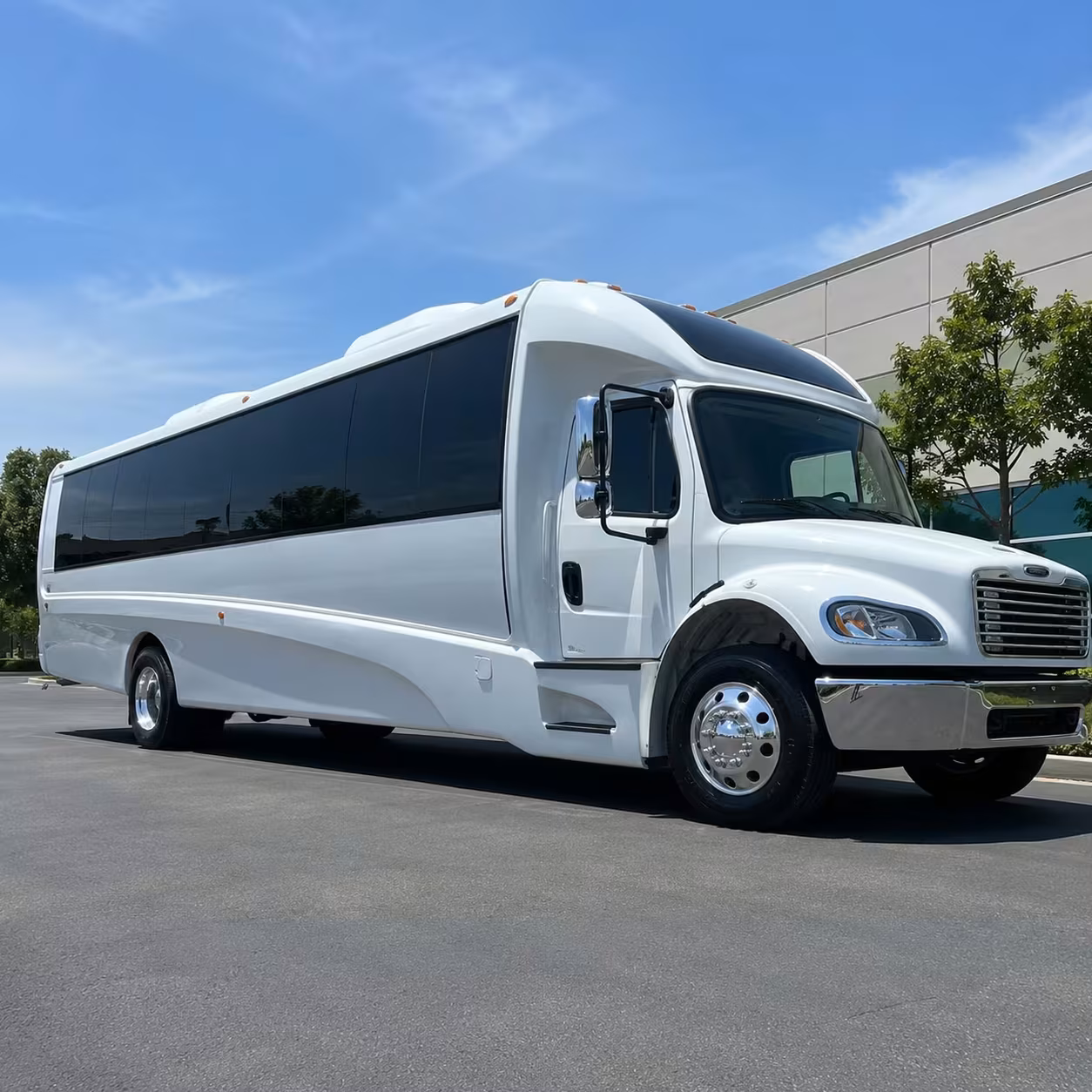 torrance 18 passenger minibus rental