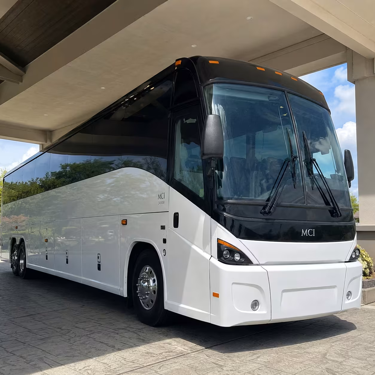 torrance employee transportation to metro rail stations