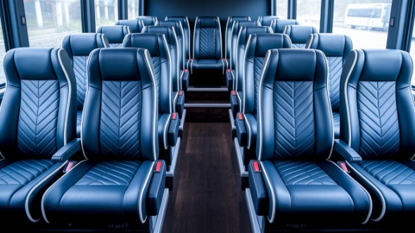 torrance 15 passenger minibus rental